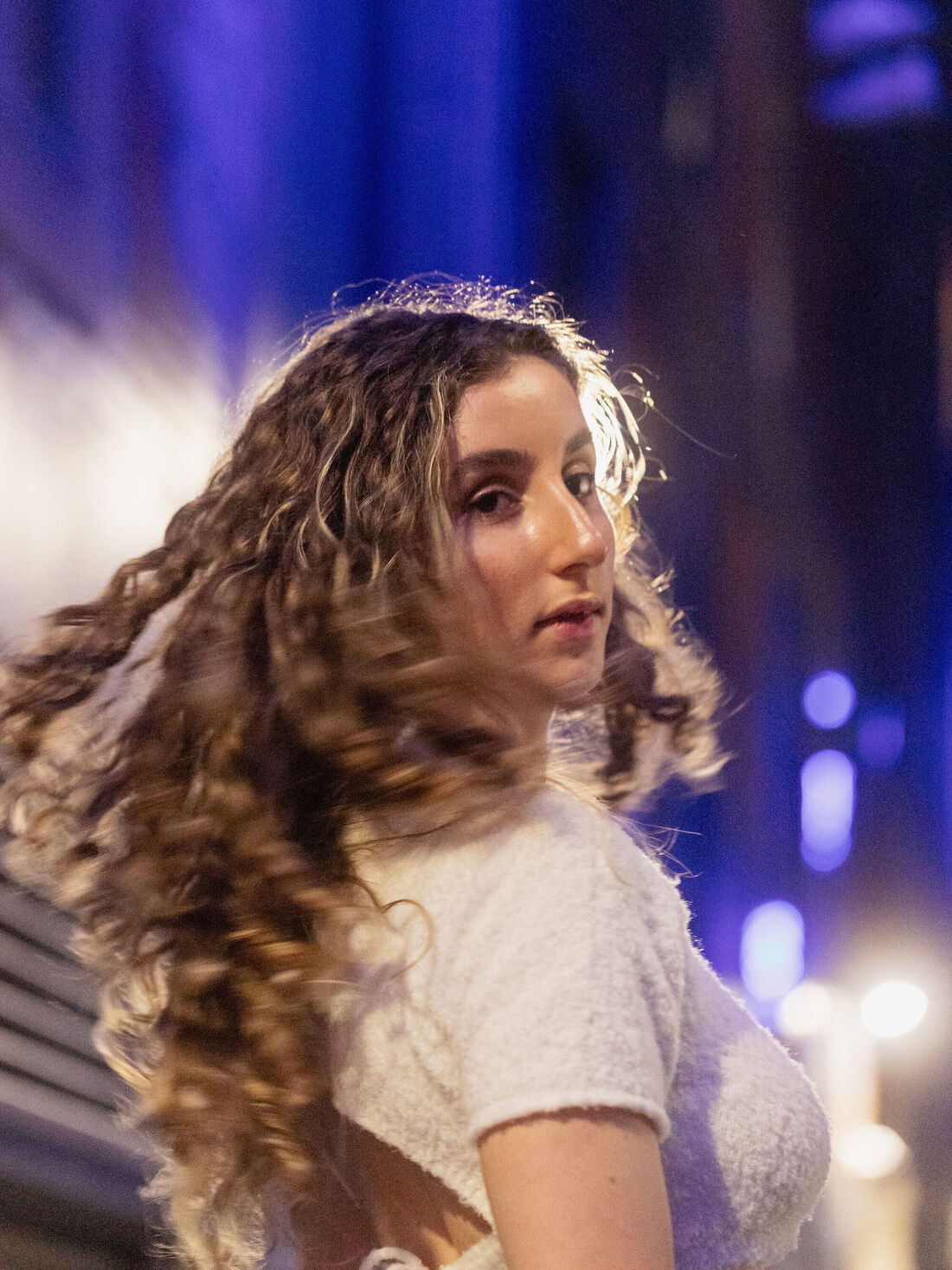 Hair Flick (1)