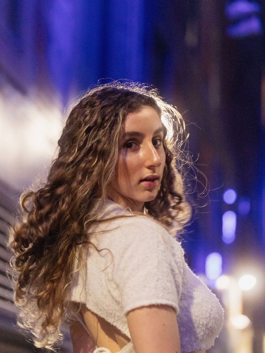 Hair Flick (2)